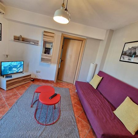 Global Downtown Apartments - Universitate - Balcescu Bukares Bagian luar foto